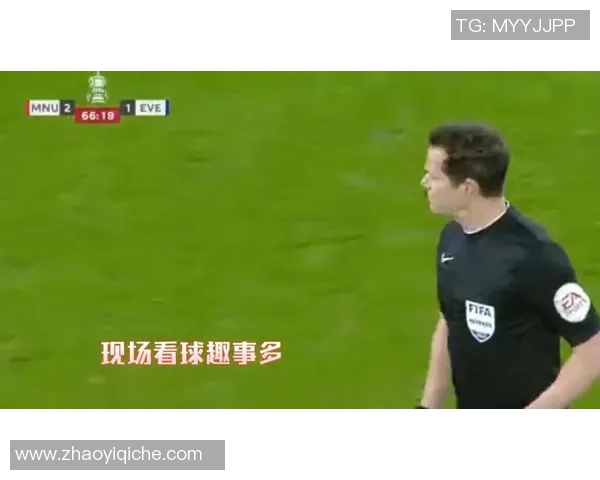 足球场上的幽默天才解说搞笑足球明星的精彩瞬间与趣事分享