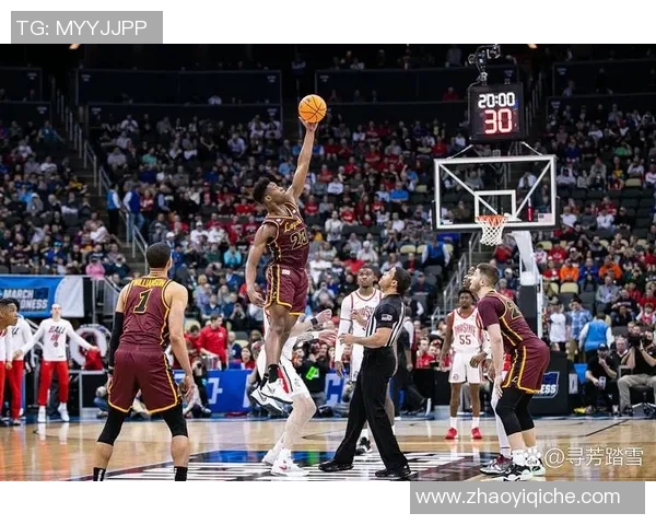 足球巨星亲临NBA赛场感受篮球魅力与激情的完美融合